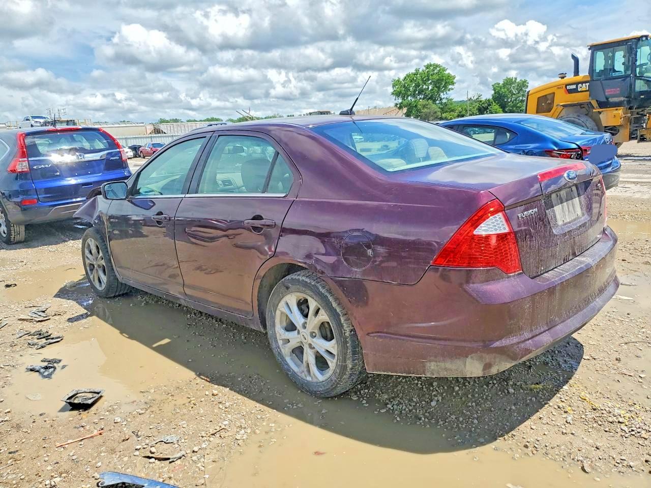 2012 FORD FUSION SE photo 3
