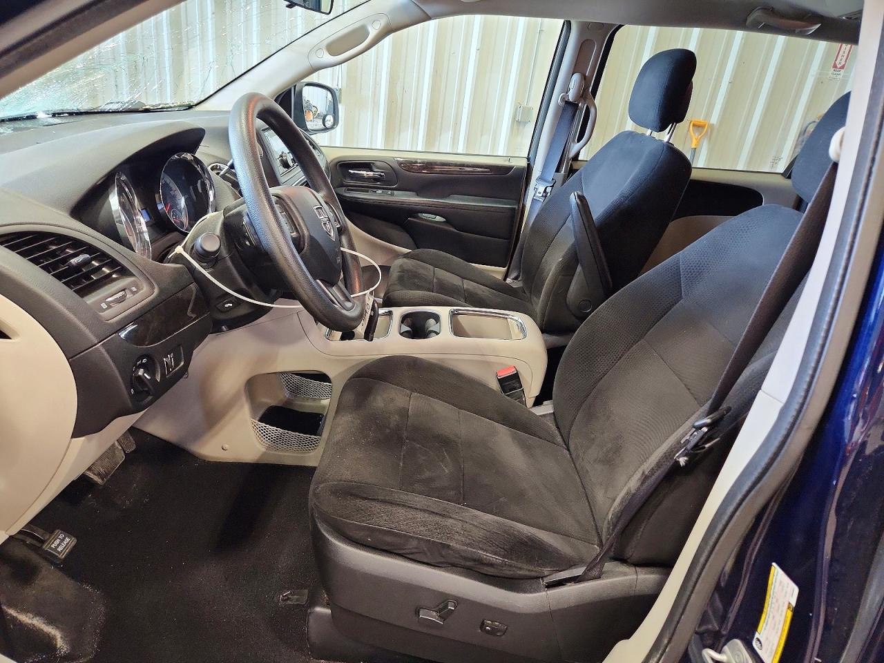 2013 DODGE GRAND CARAVAN SXT photo 13