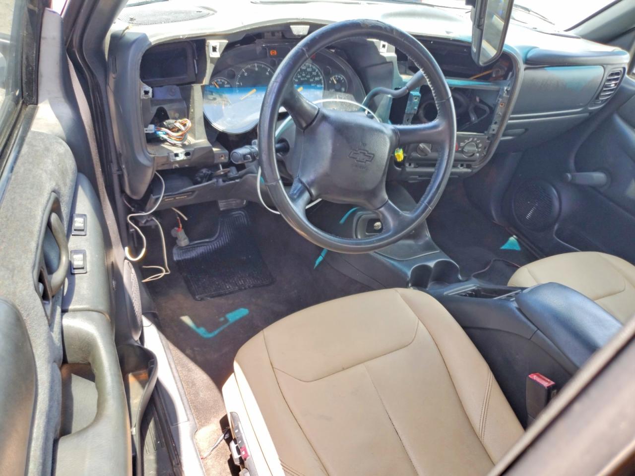 2000 CHEVROLET S TRUCK S10 photo 13