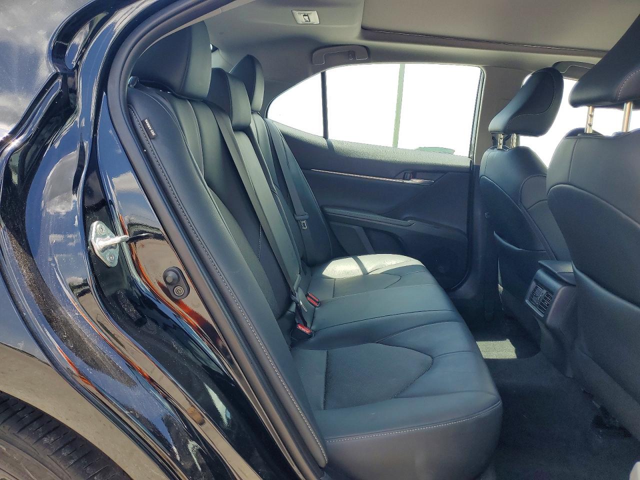 2023 TOYOTA CAMRY XSE photo 10