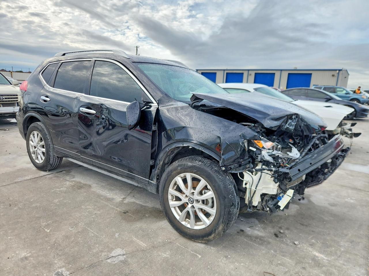 2018 NISSAN ROGUE SV photo 10