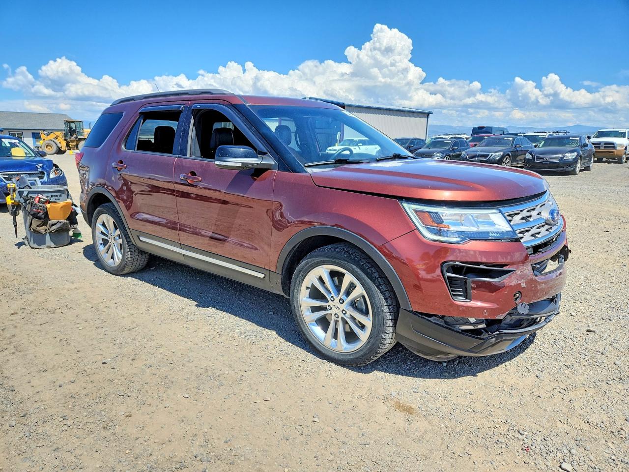 2018 FORD EXPLORER XLT photo 4