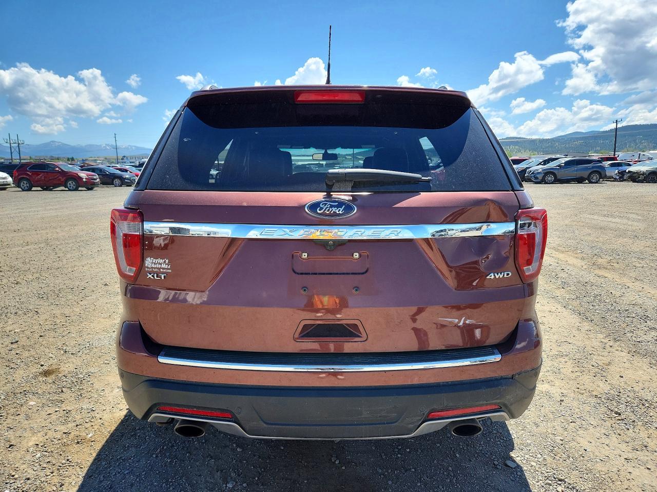 2018 FORD EXPLORER XLT photo 6