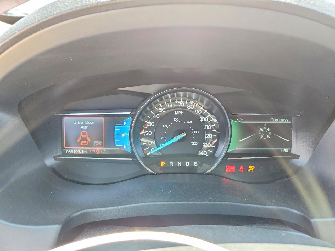 2018 FORD EXPLORER XLT photo 9