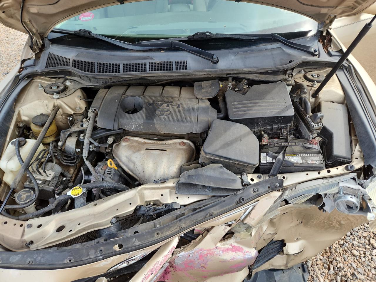 2011 TOYOTA CAMRY LE photo 11