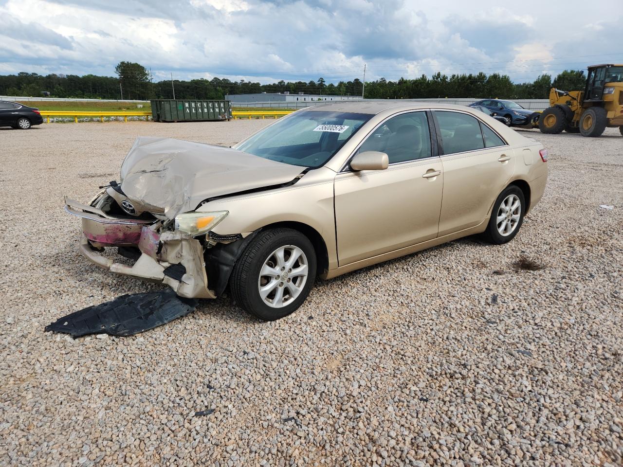 2011 TOYOTA CAMRY