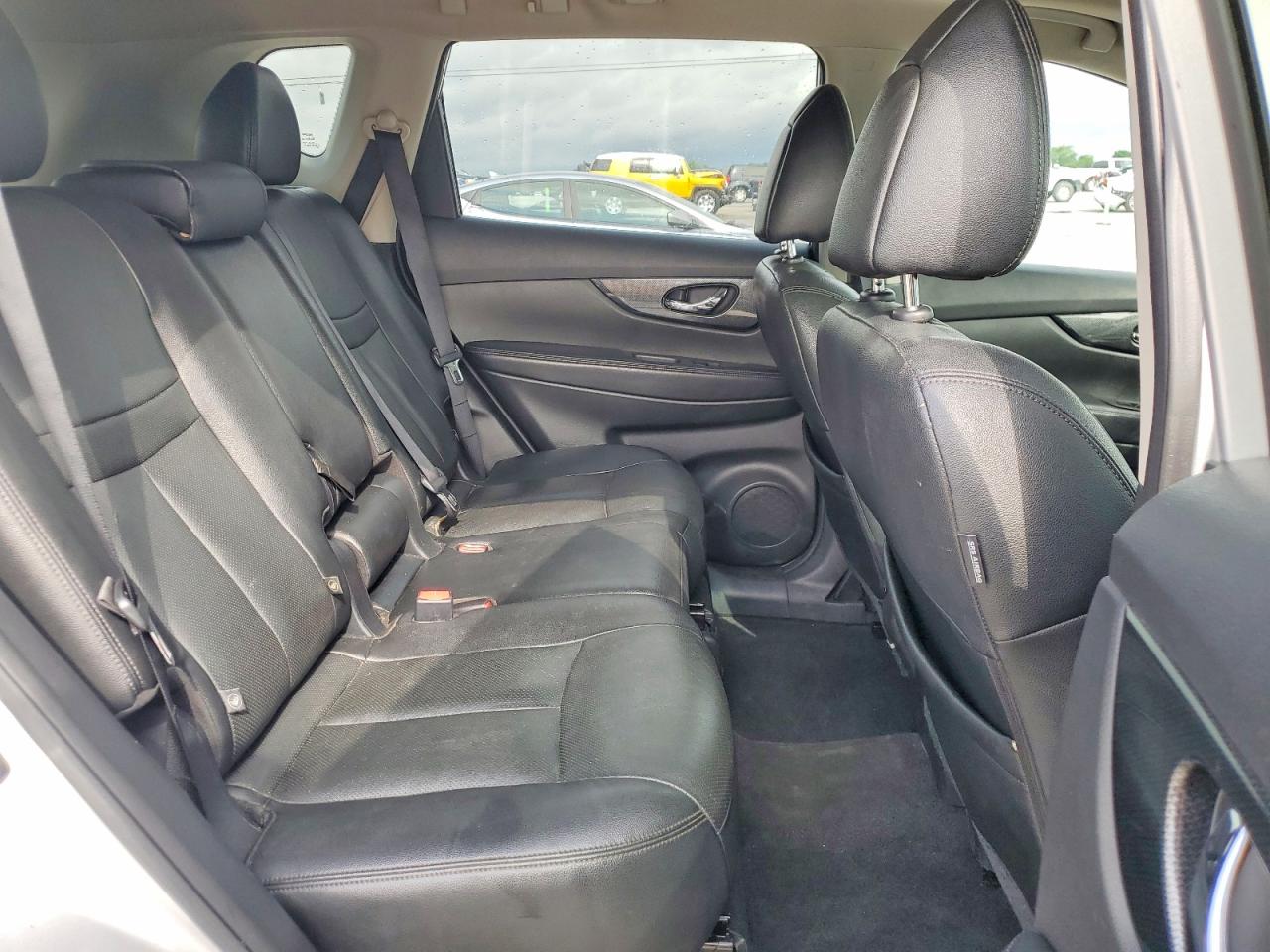 2016 NISSAN ROGUE SL photo 21