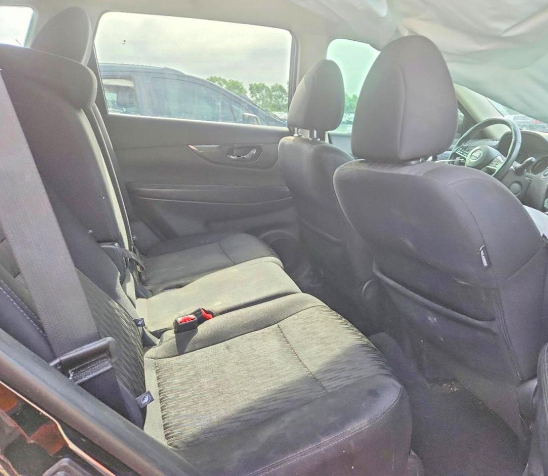 2018 NISSAN ROGUE SV photo 31