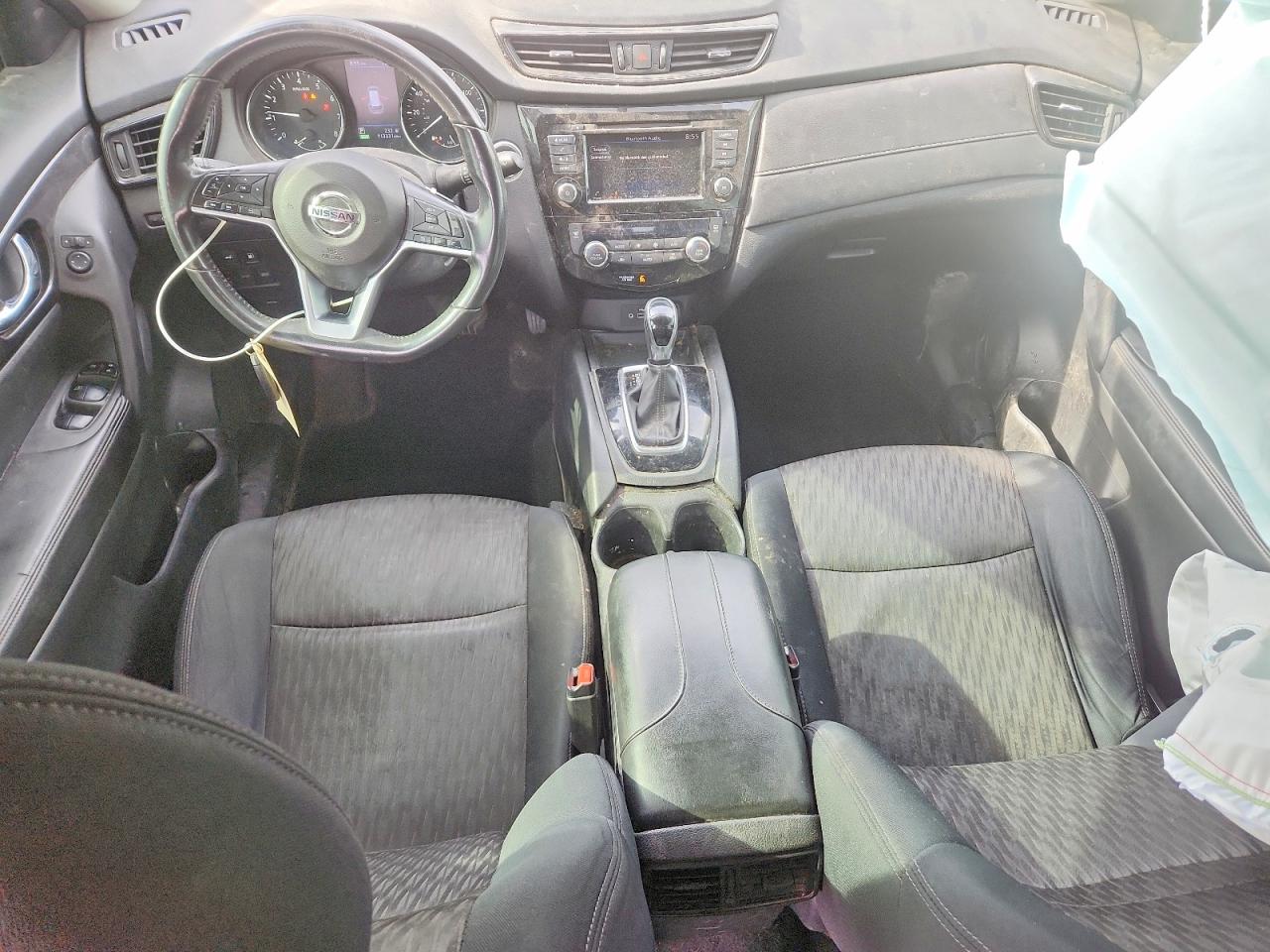 2018 NISSAN ROGUE SV photo 22