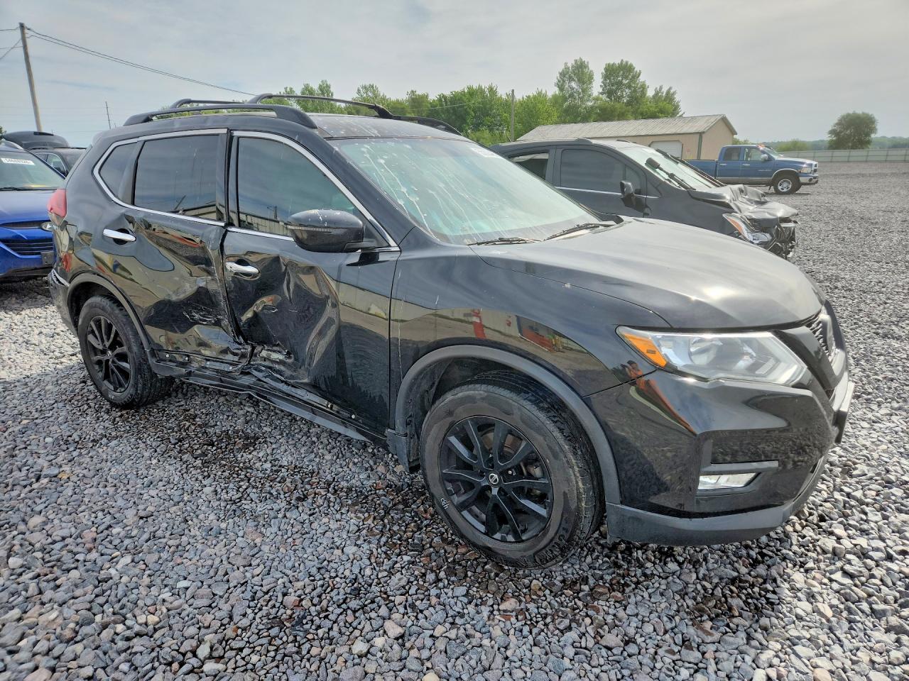 2018 NISSAN ROGUE SV photo 10