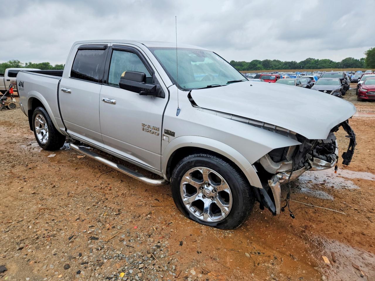 2014 RAM 1500 SLT photo 7