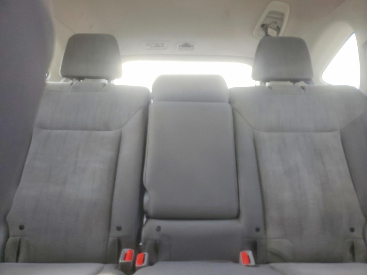 2014 HONDA CR-V LX photo 19