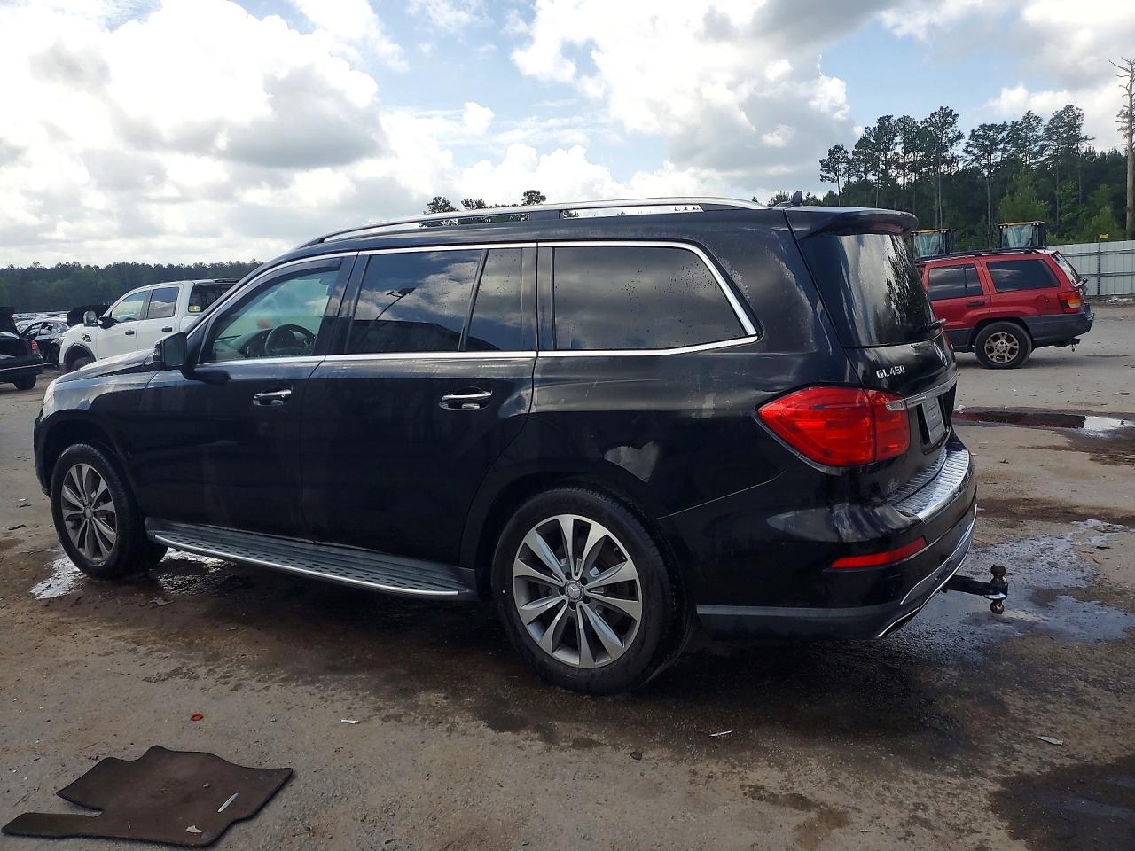 2015 MERCEDES-BENZ GL 450 4MATIC photo 3