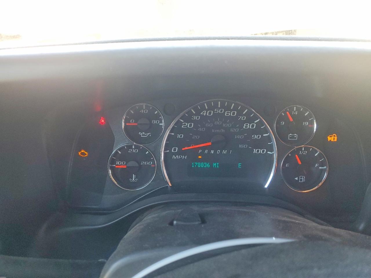 2017 CHEVROLET EXPRESS G3500 LT photo 9