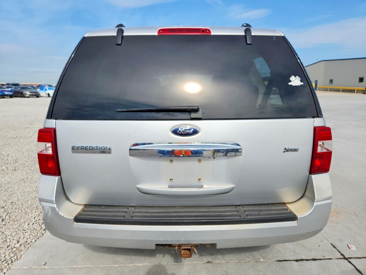 2010 FORD EXPEDITION XLT photo 11