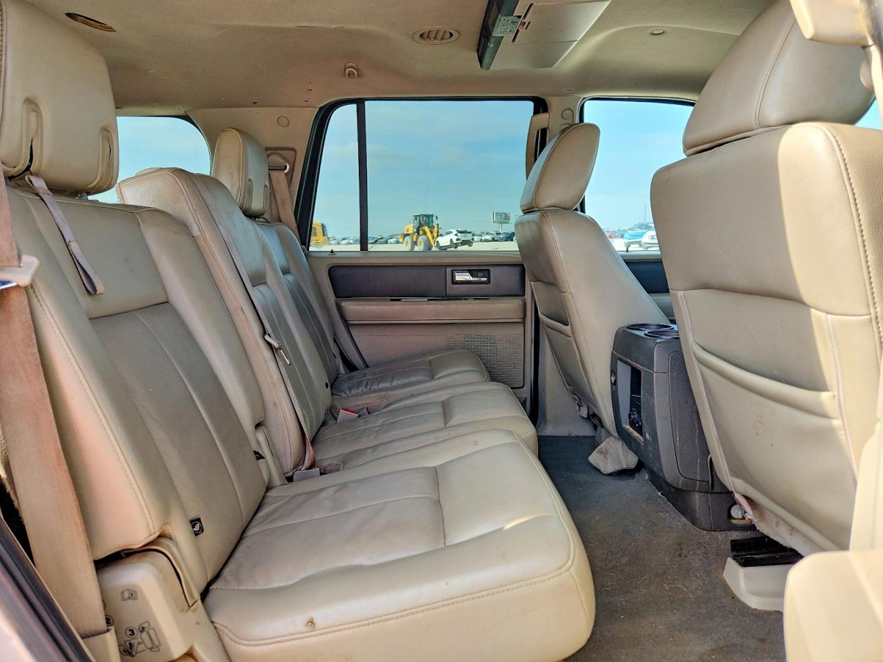2010 FORD EXPEDITION XLT photo 21