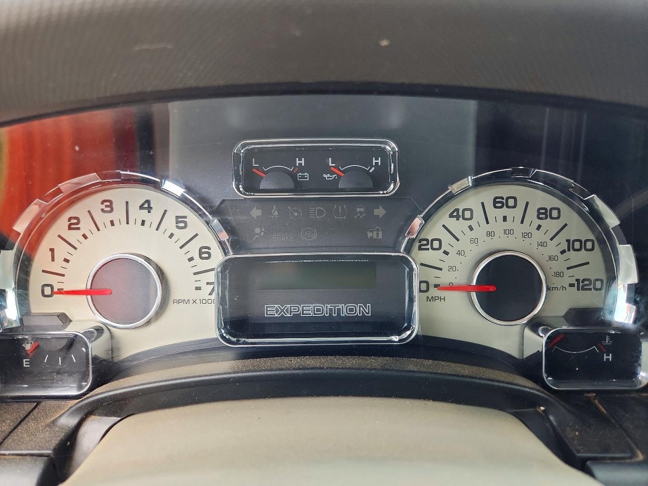 2010 FORD EXPEDITION XLT photo 17