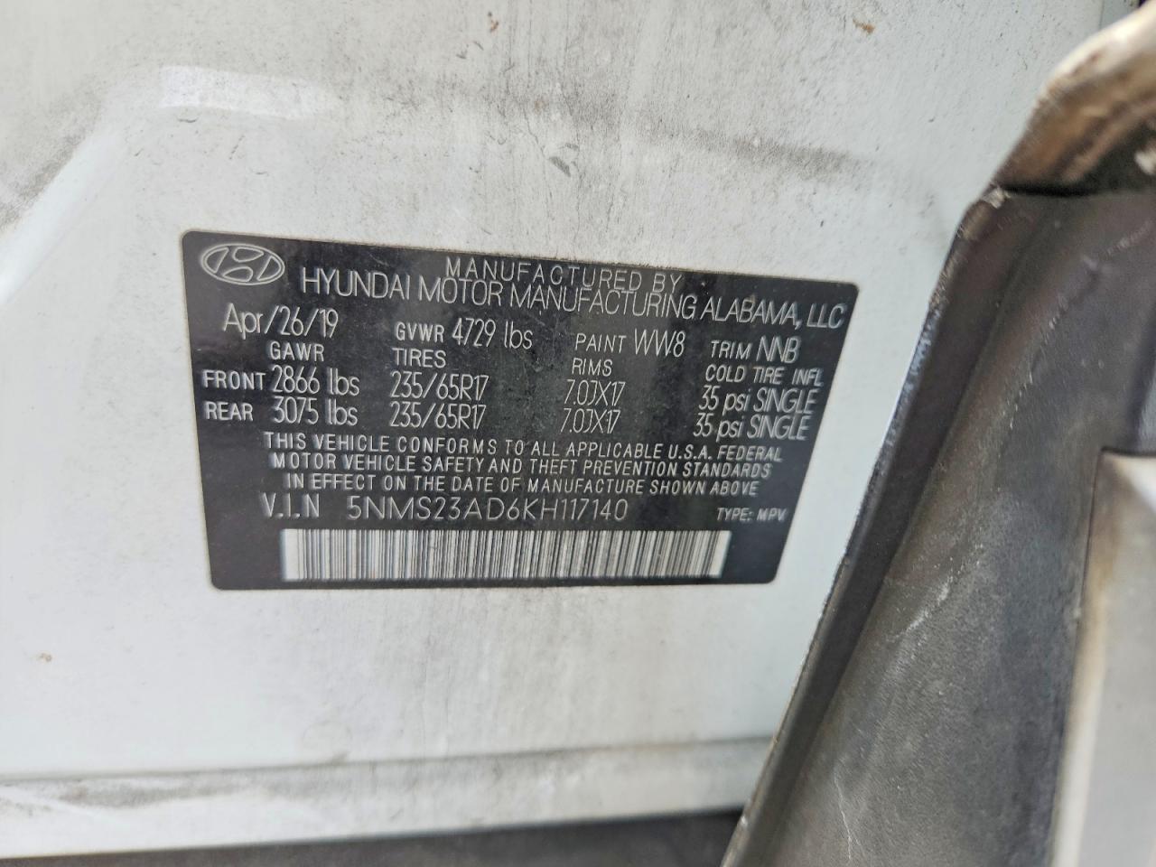 2019 HYUNDAI SANTA FE SE photo 25