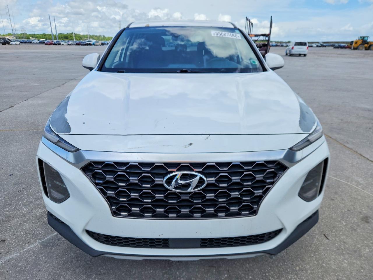 2019 HYUNDAI SANTA FE SE photo 9