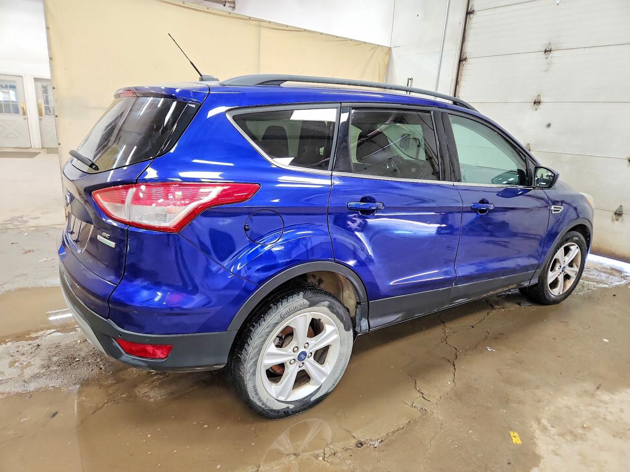 2016 FORD ESCAPE SE photo 3