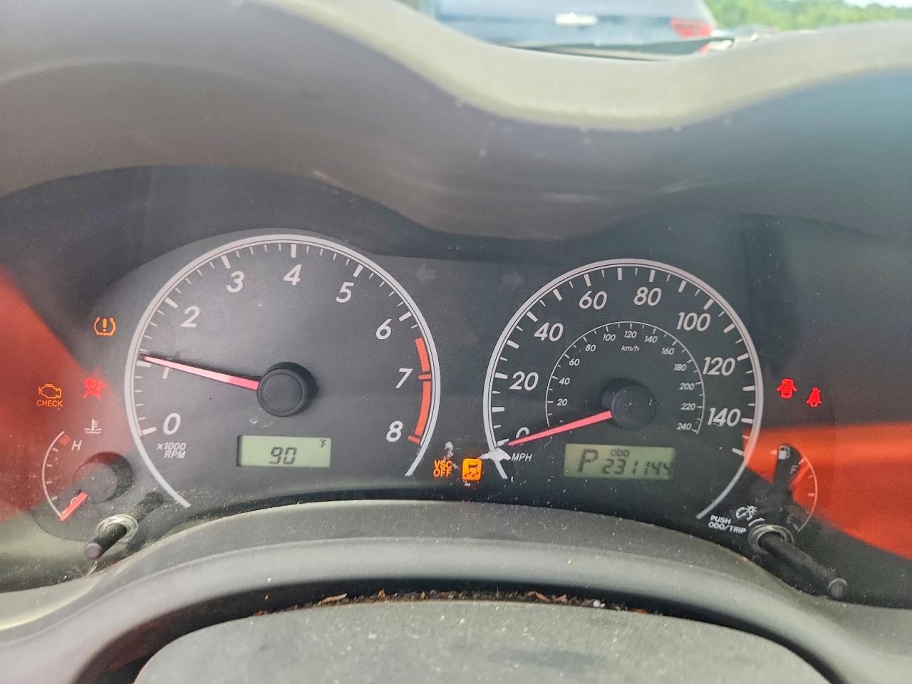 2010 TOYOTA COROLLA LE photo 25