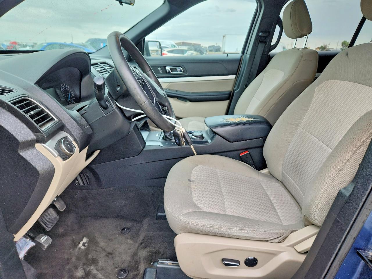 2018 FORD EXPLORER photo 19