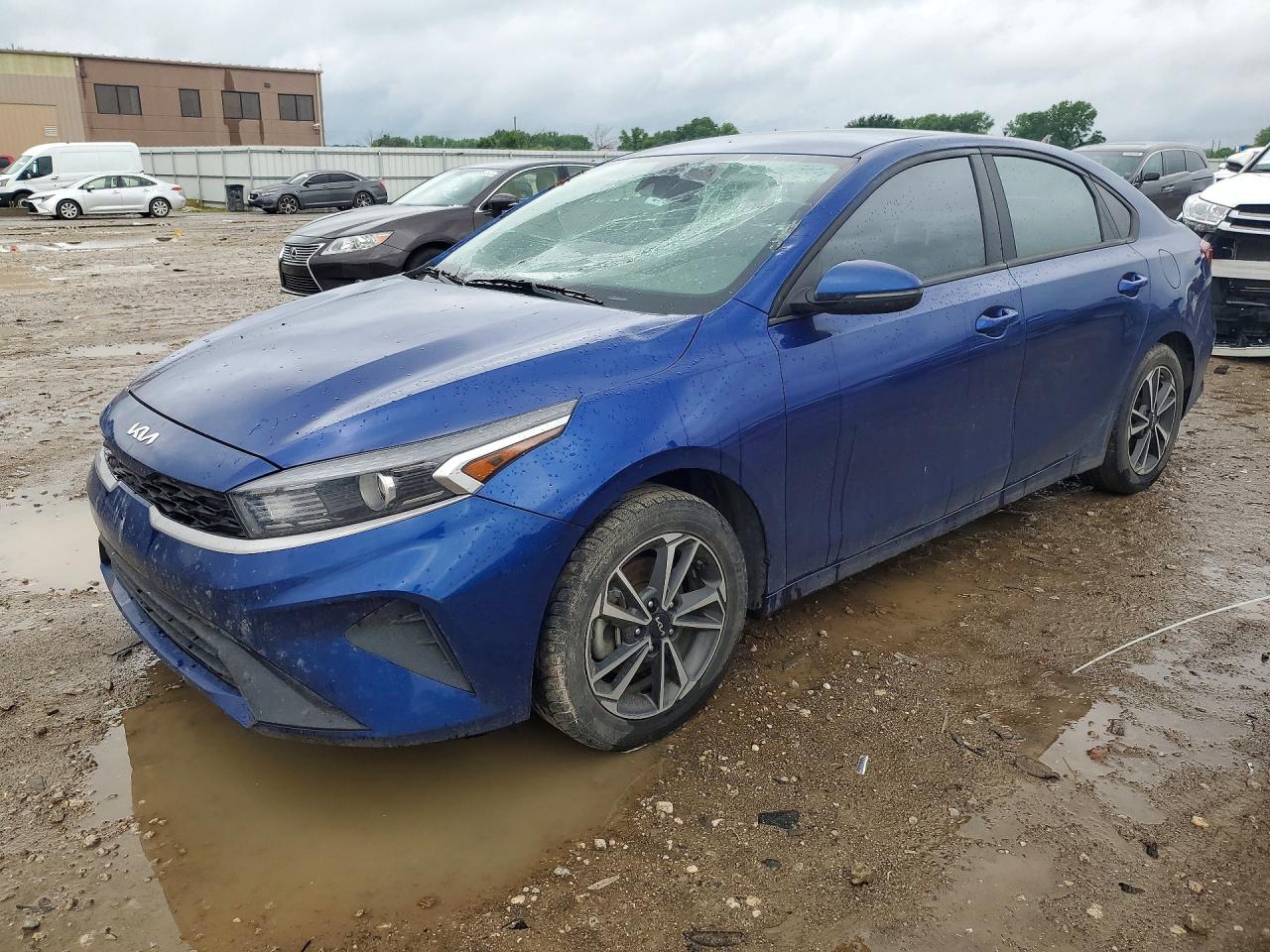 2023 KIA FORTE