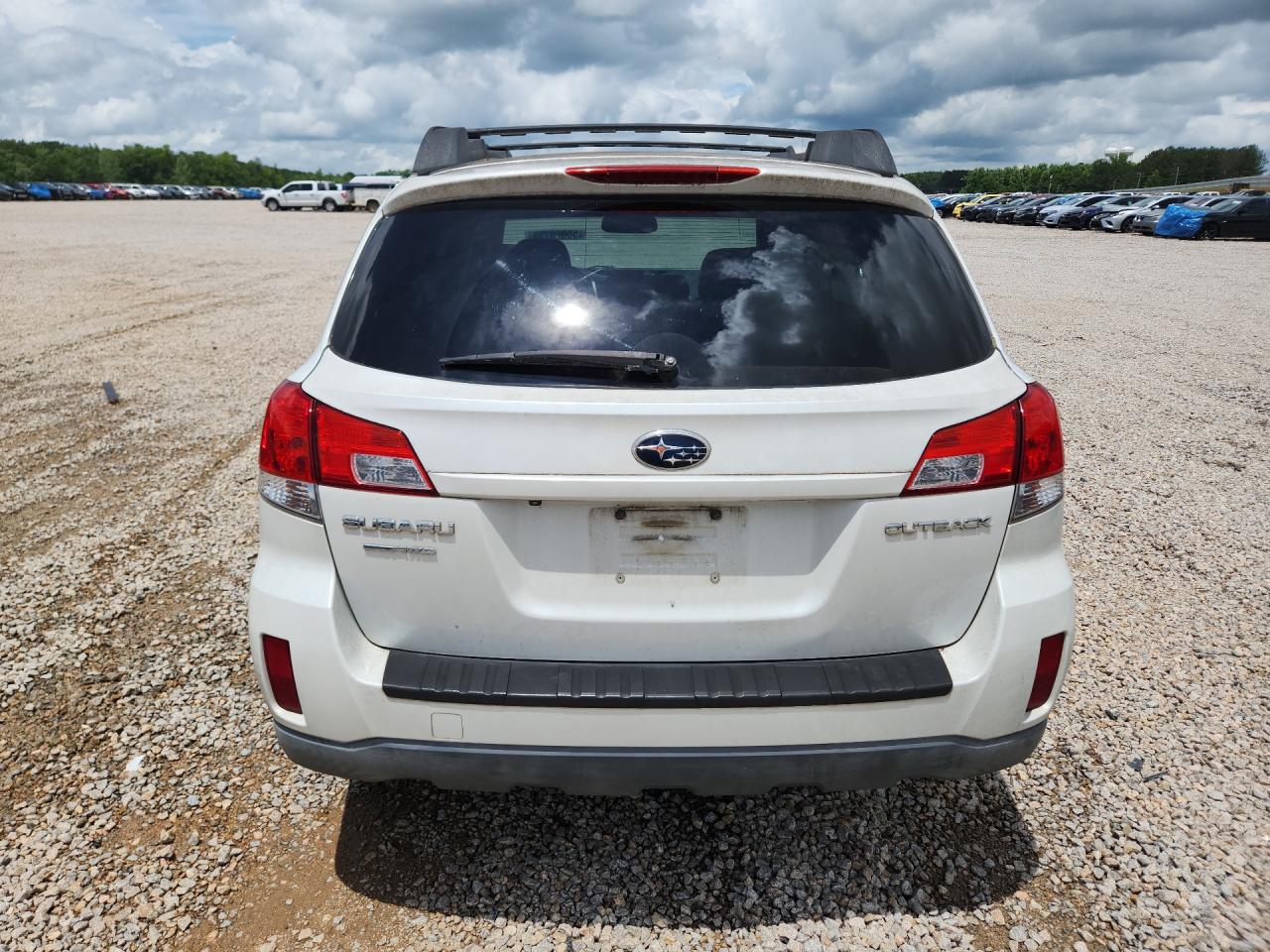 2011 SUBARU OUTBACK 2.5I PREMIUM photo 6