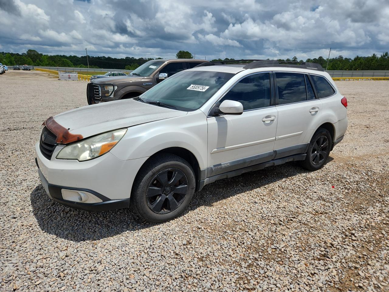 2011 SUBARU OUTBACK