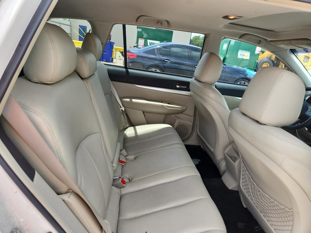 2011 SUBARU OUTBACK 2.5I PREMIUM photo 11