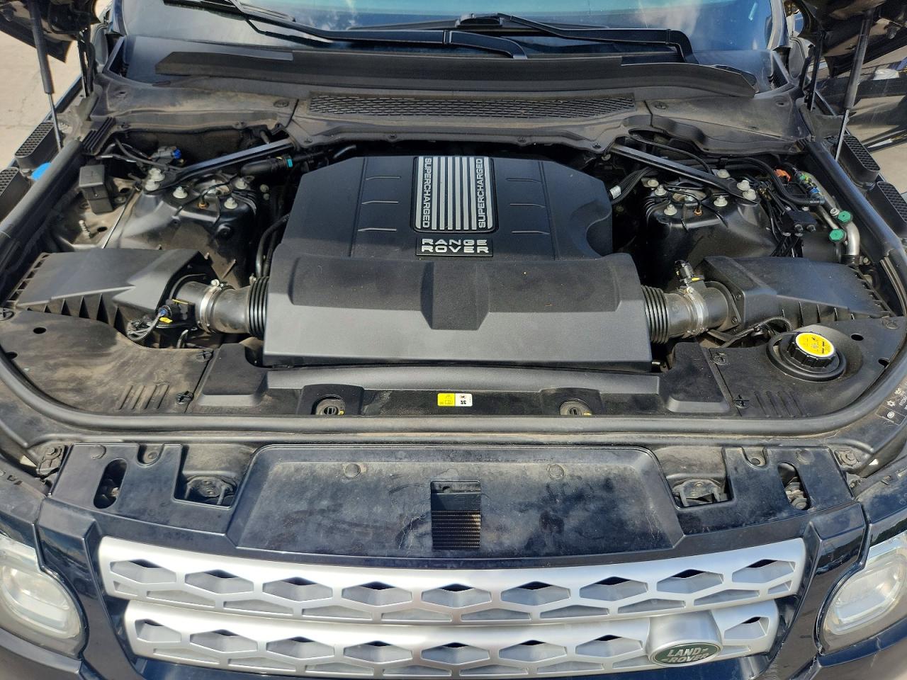 2014 LAND ROVER RANGE ROVER SPORT HSE photo 23
