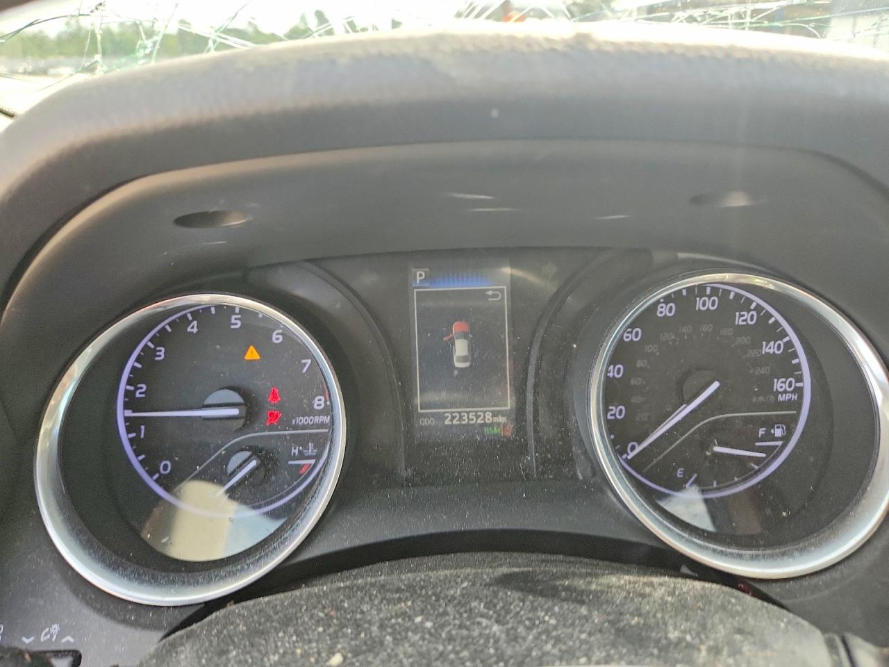 2018 TOYOTA CAMRY LE photo 9