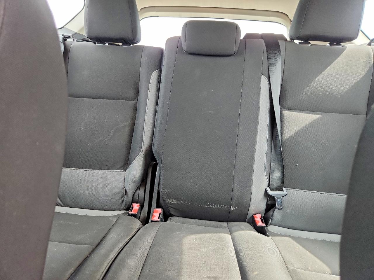 2015 FORD ESCAPE S photo 19