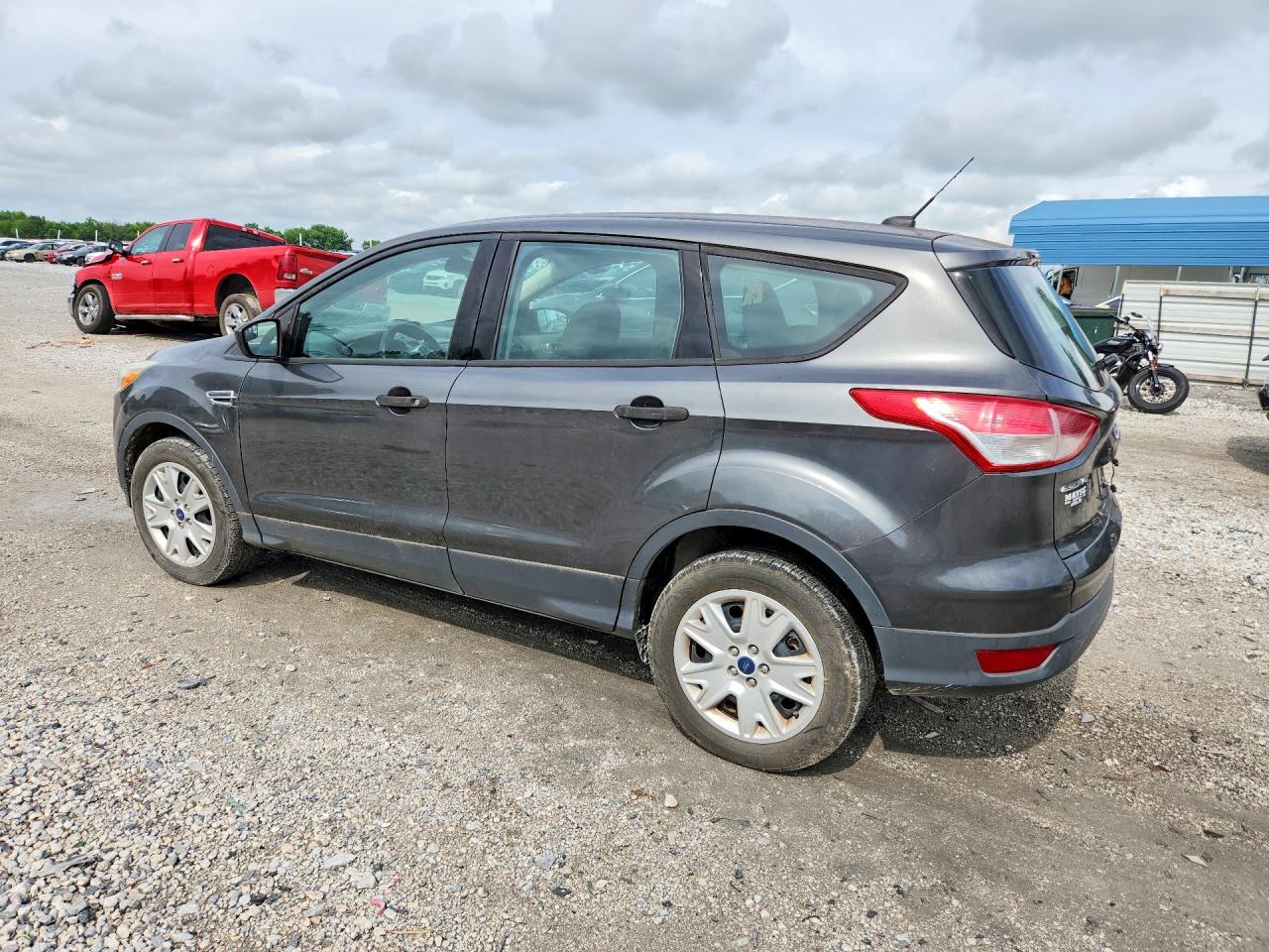 2015 FORD ESCAPE S photo 3