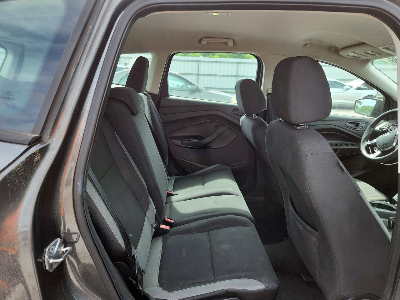 2015 FORD ESCAPE S photo 21