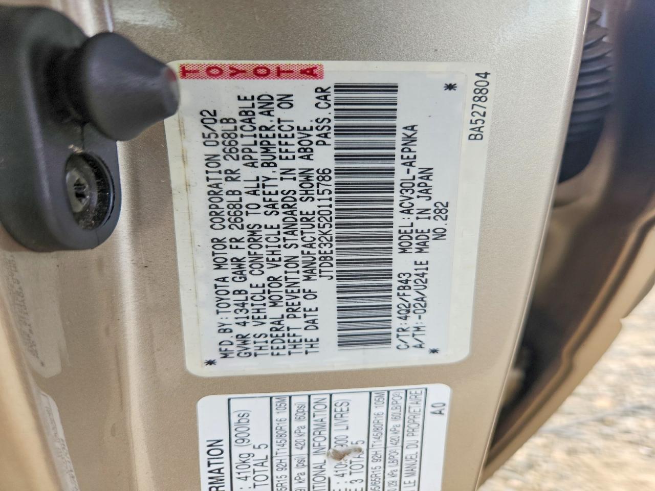 2002 TOYOTA CAMRY LE photo 34