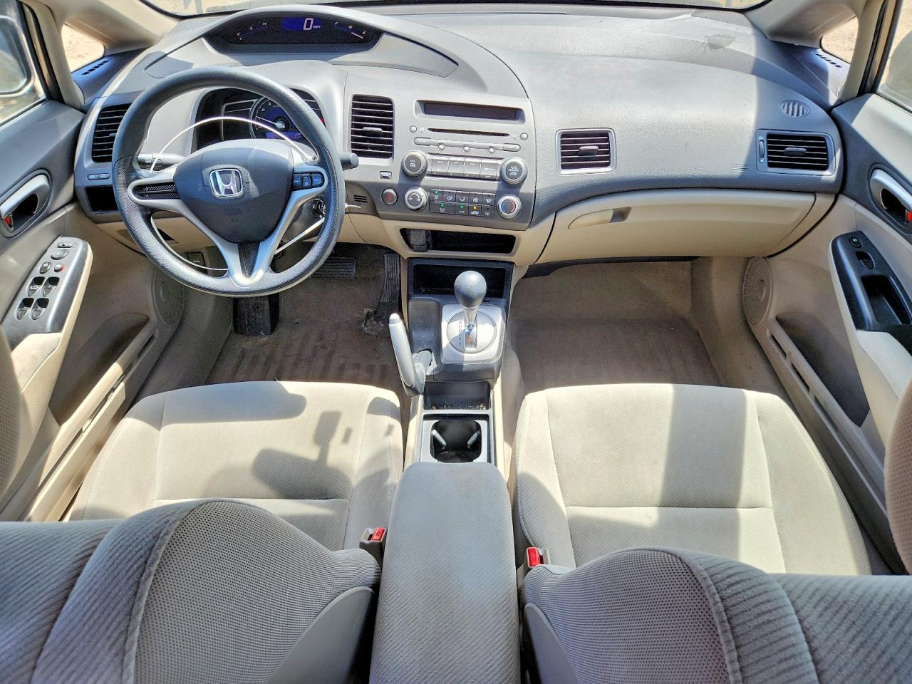 2011 HONDA CIVIC LX photo 22