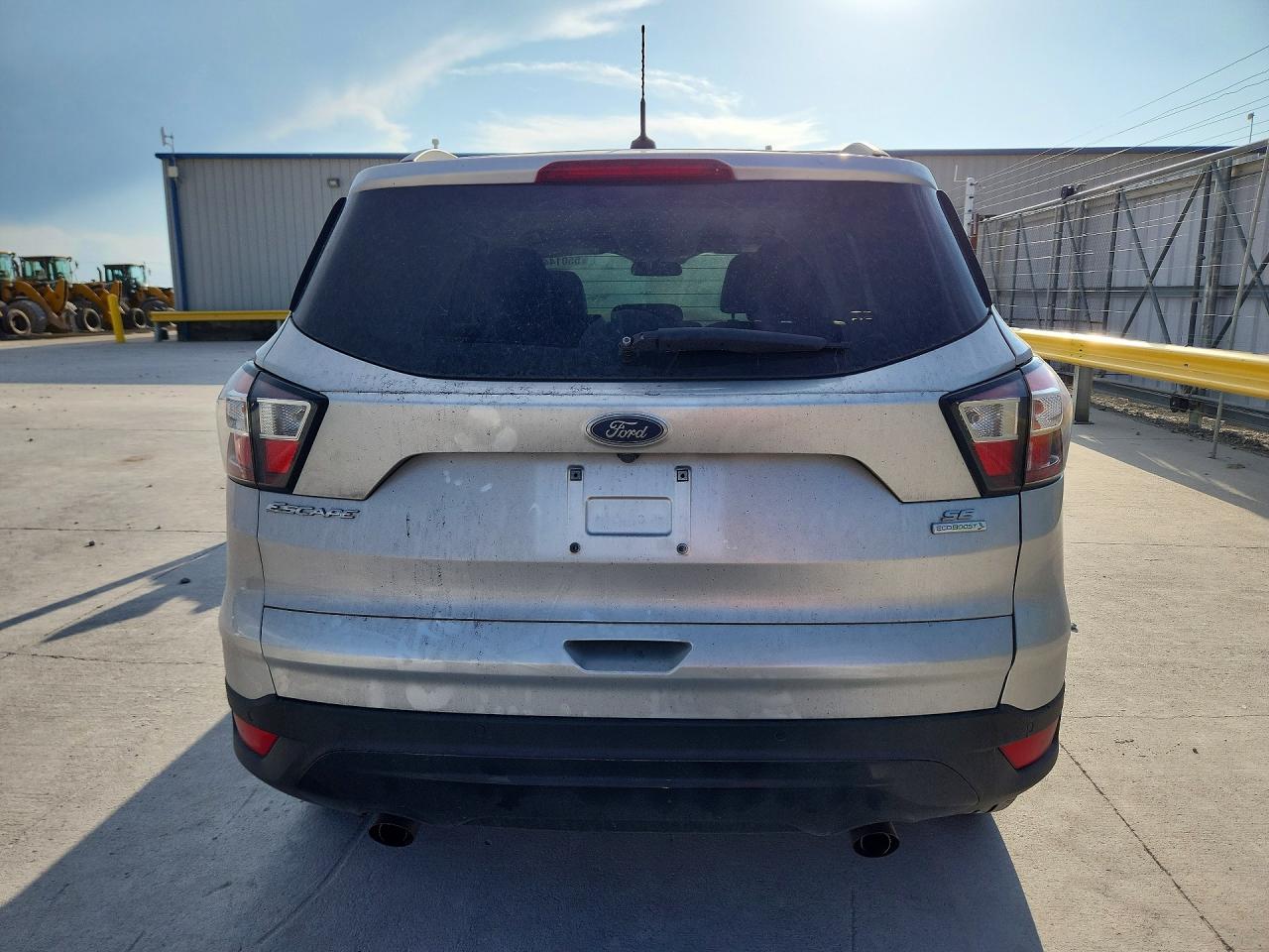 2017 FORD ESCAPE SE photo 11