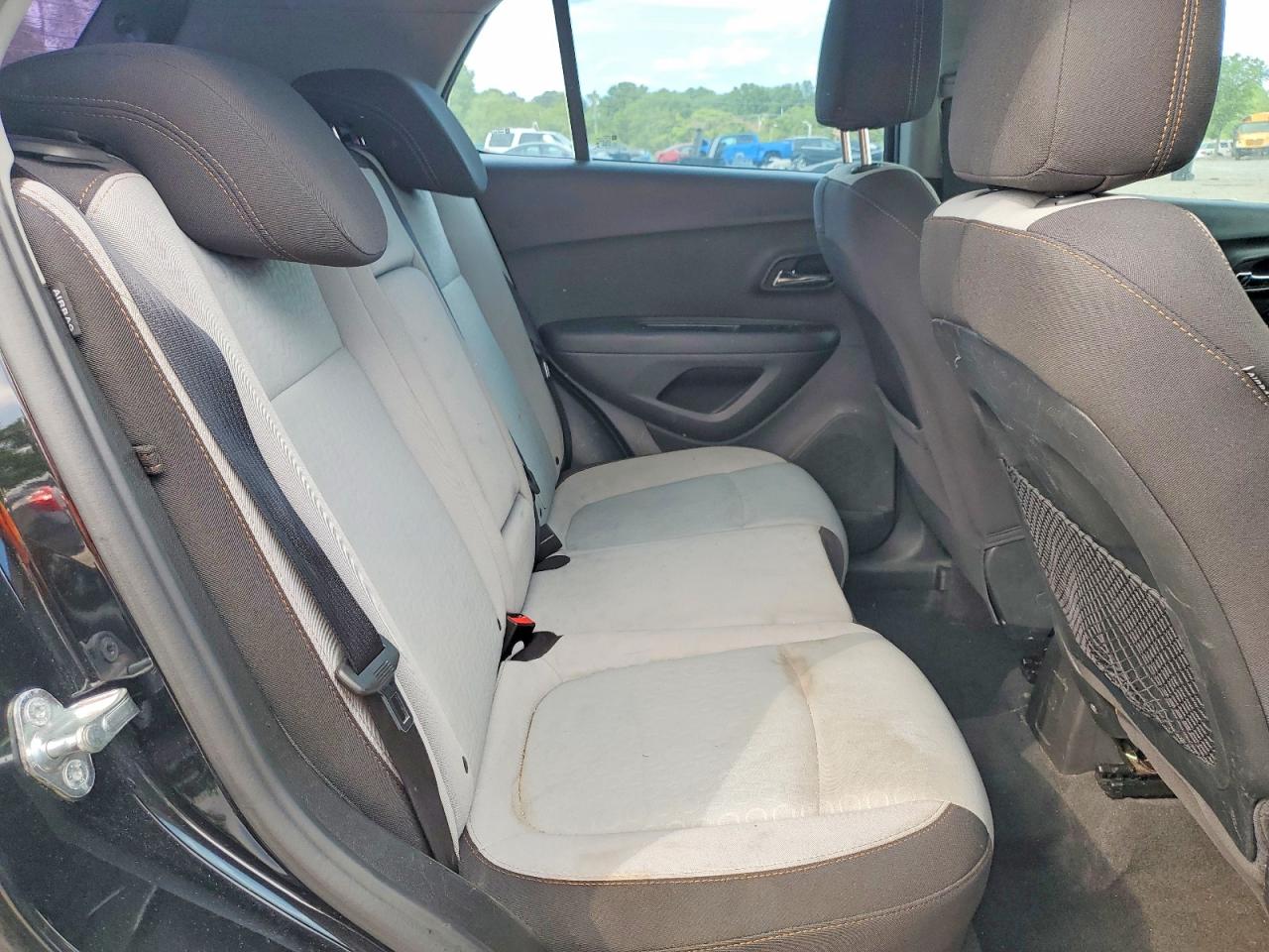 2017 CHEVROLET TRAX LS photo 31