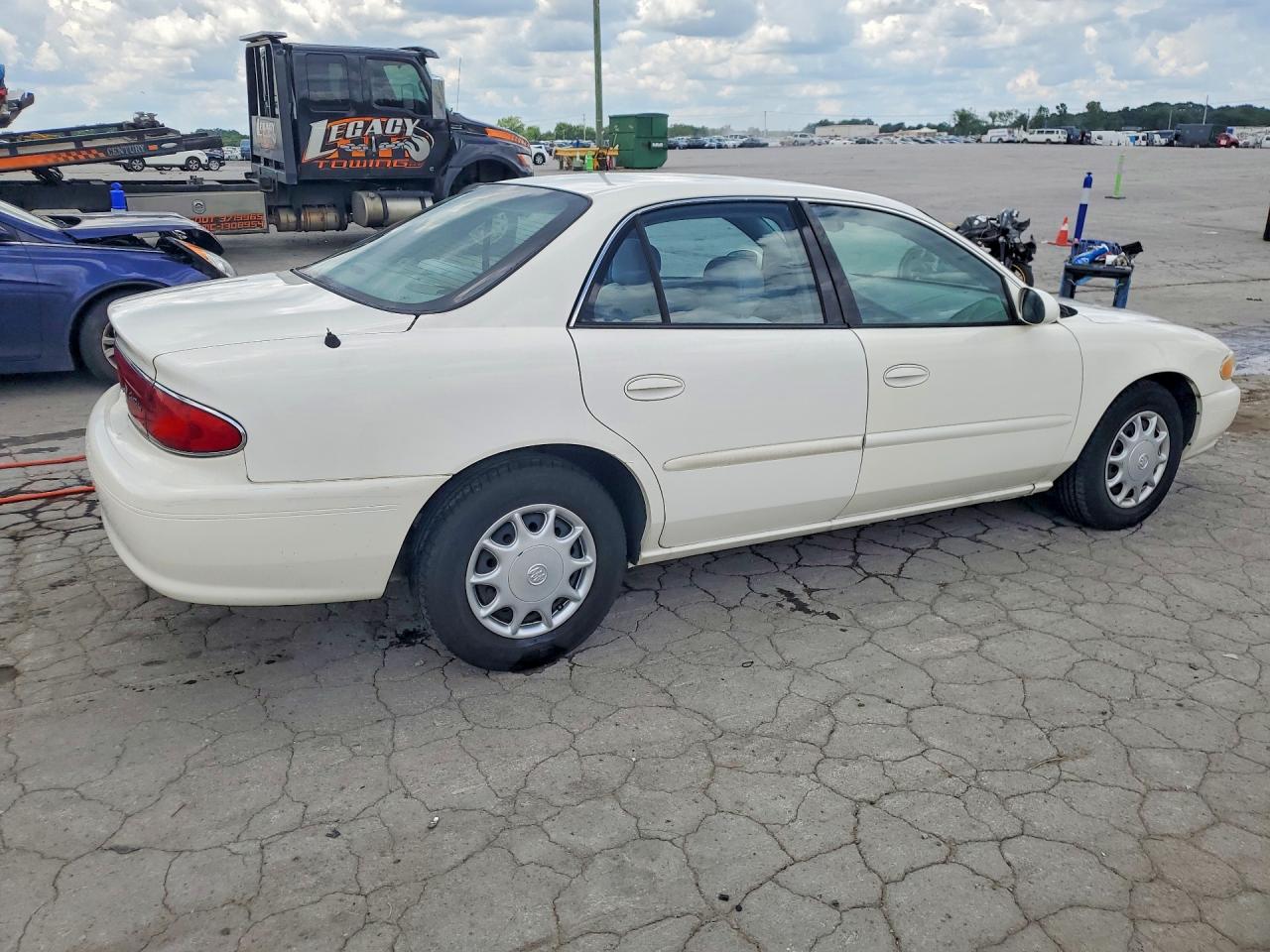 2005 BUICK CENTURY CUSTOM photo 5