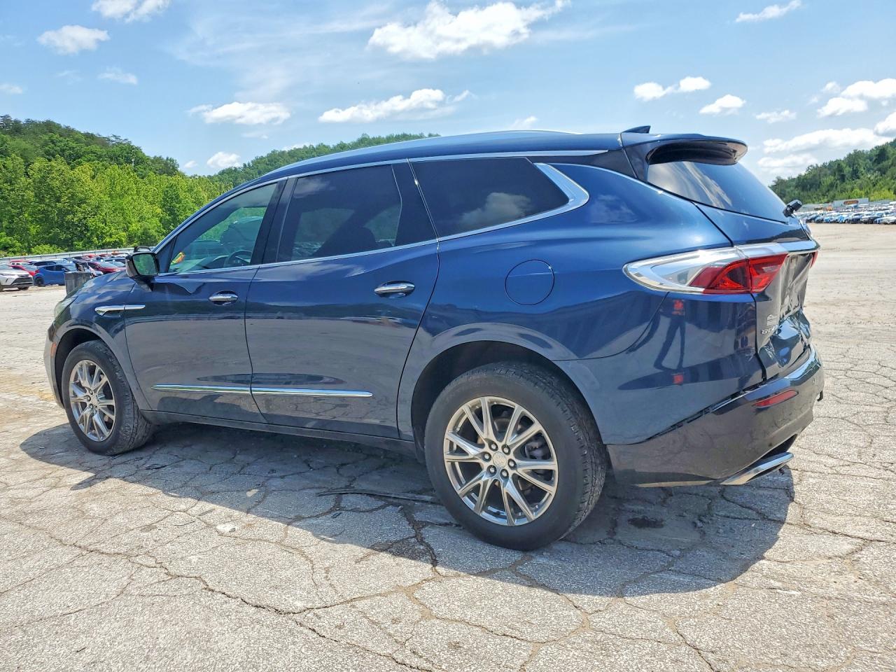 2022 BUICK ENCLAVE PREMIUM photo 3