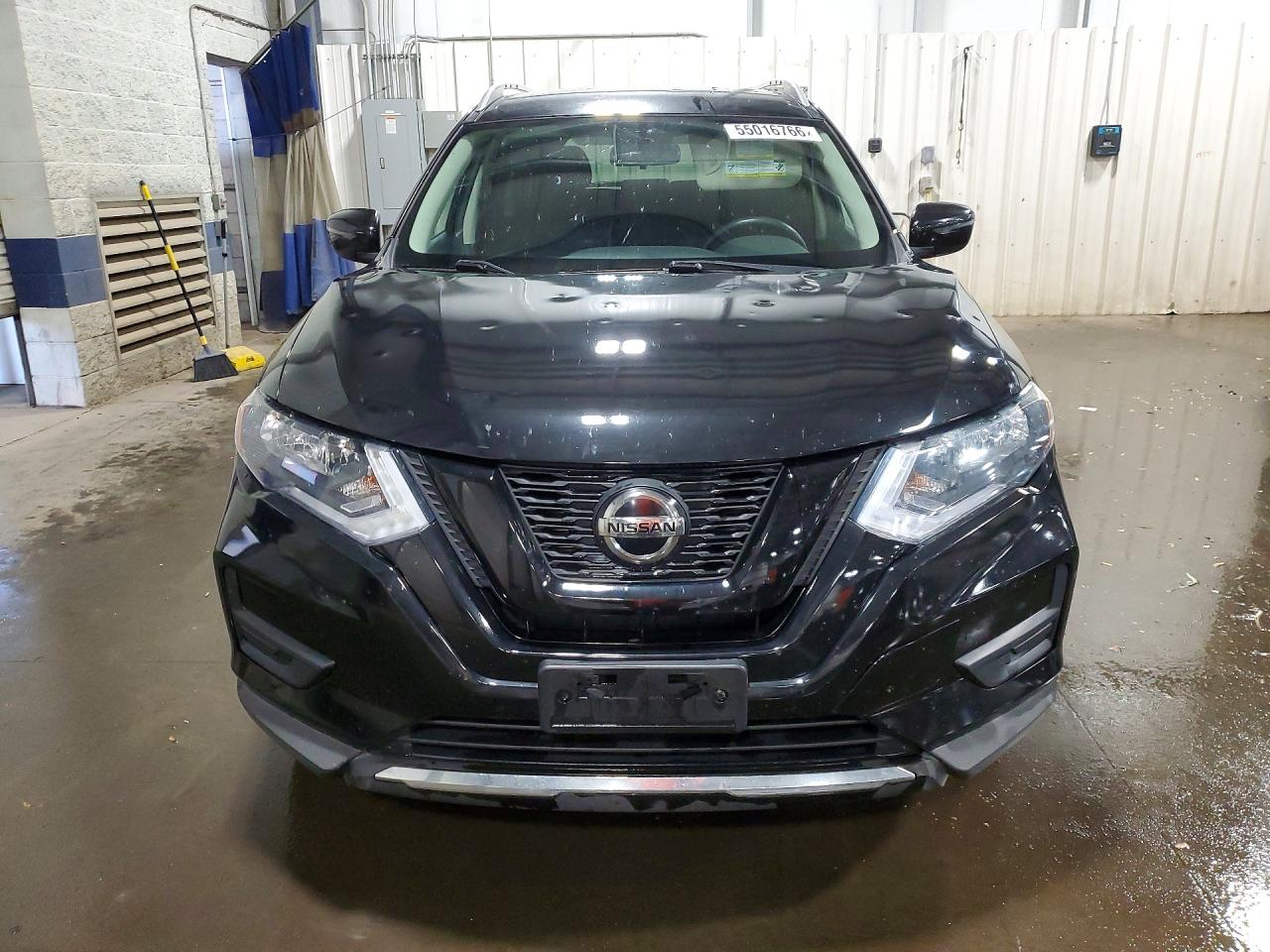 2018 NISSAN ROGUE SV photo 13