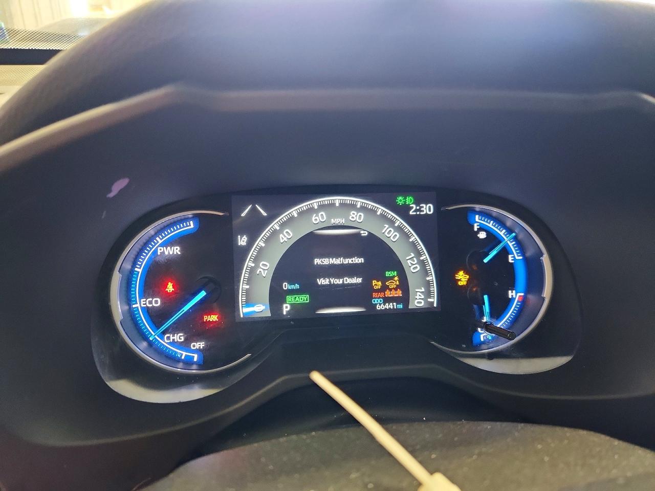 2022 TOYOTA RAV4 LIMITED photo 17