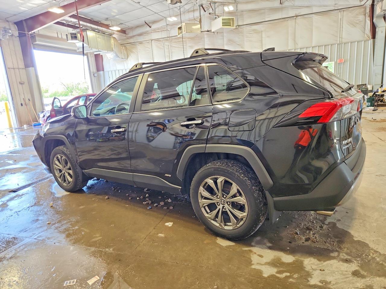 2022 TOYOTA RAV4 LIMITED photo 3