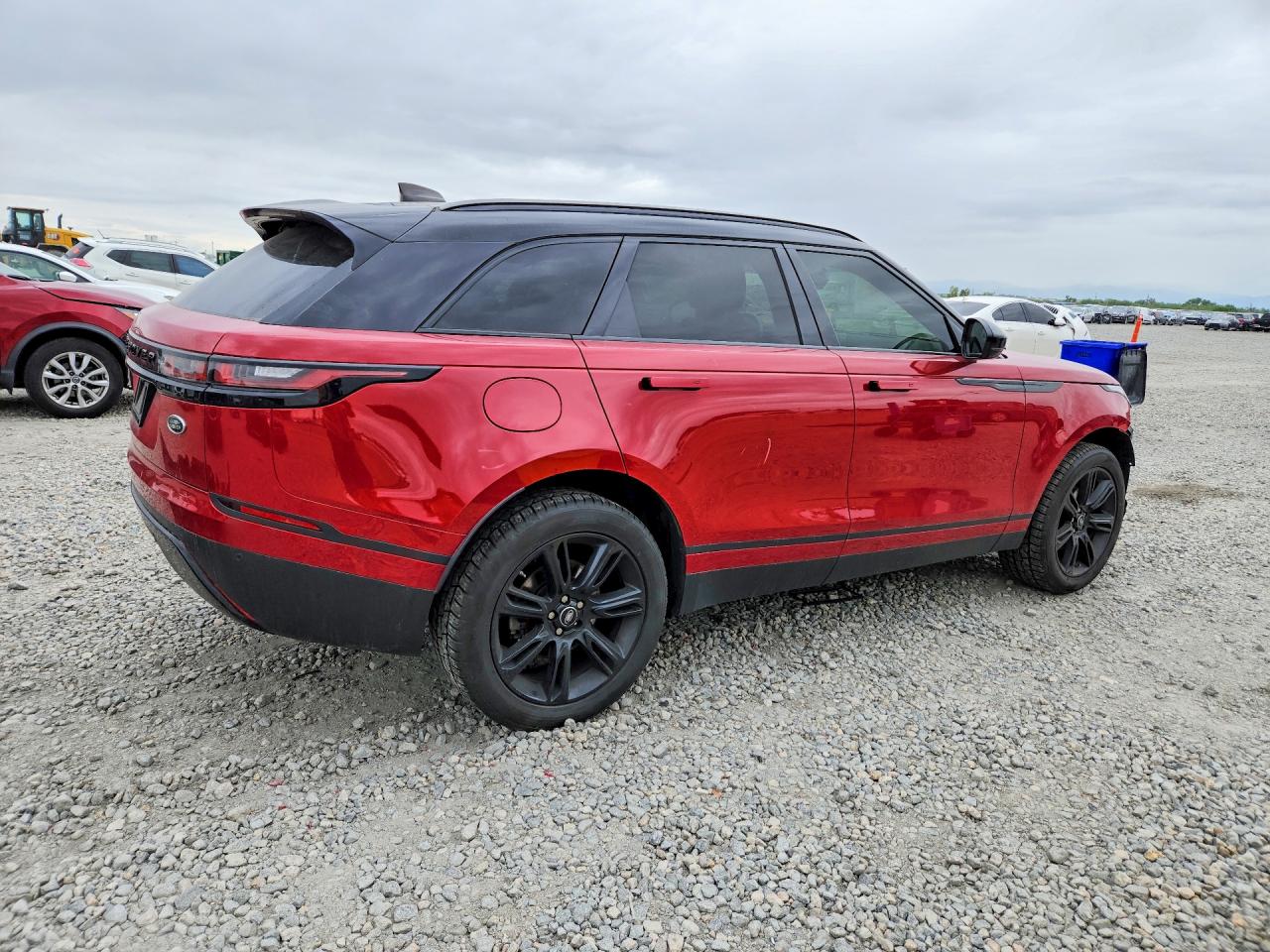 2018 LAND ROVER RANGE ROVER VELAR S photo 7