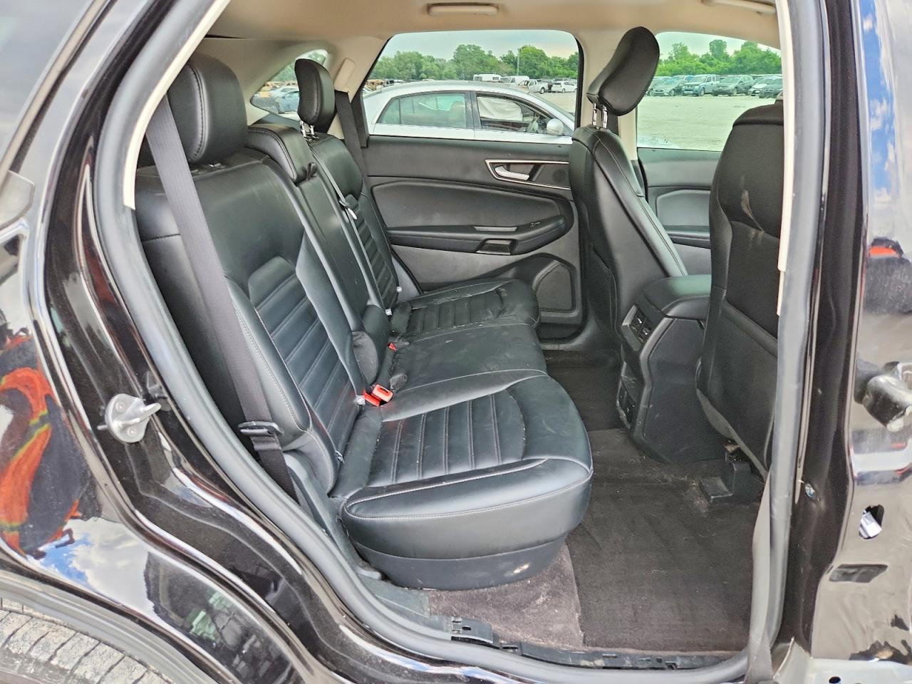 2020 FORD EDGE SEL photo 11
