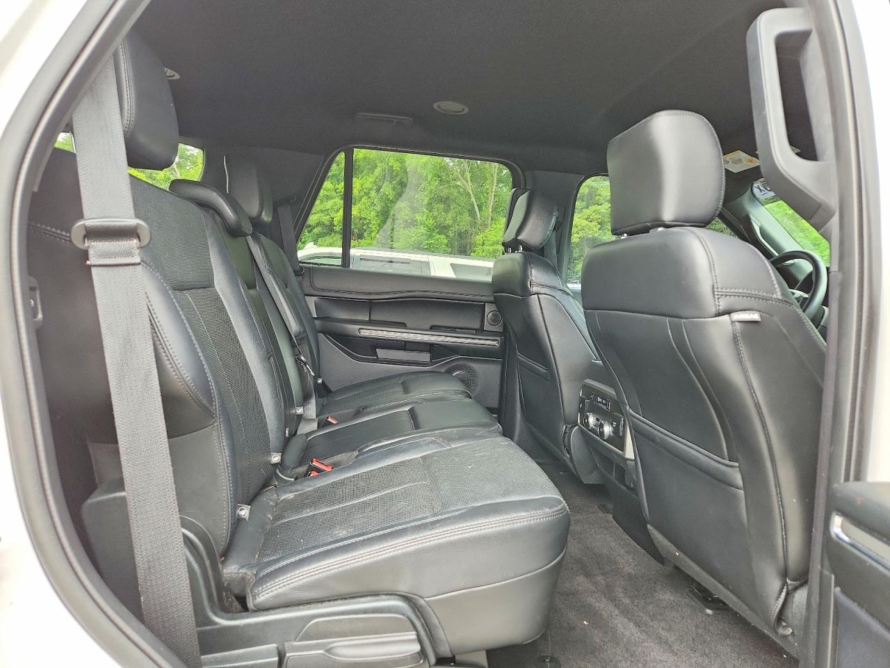 2018 FORD EXPEDITION XLT photo 11