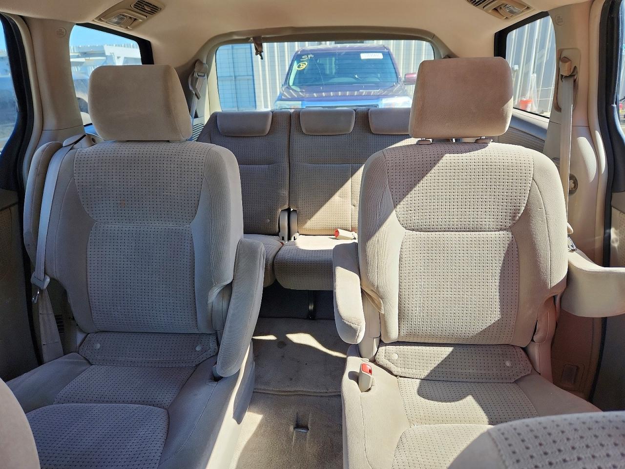 2006 TOYOTA SIENNA LE 7 PASSENGER photo 19