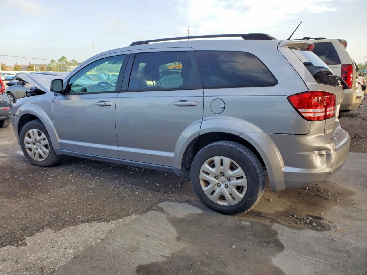 2018 DODGE JOURNEY SE photo 3