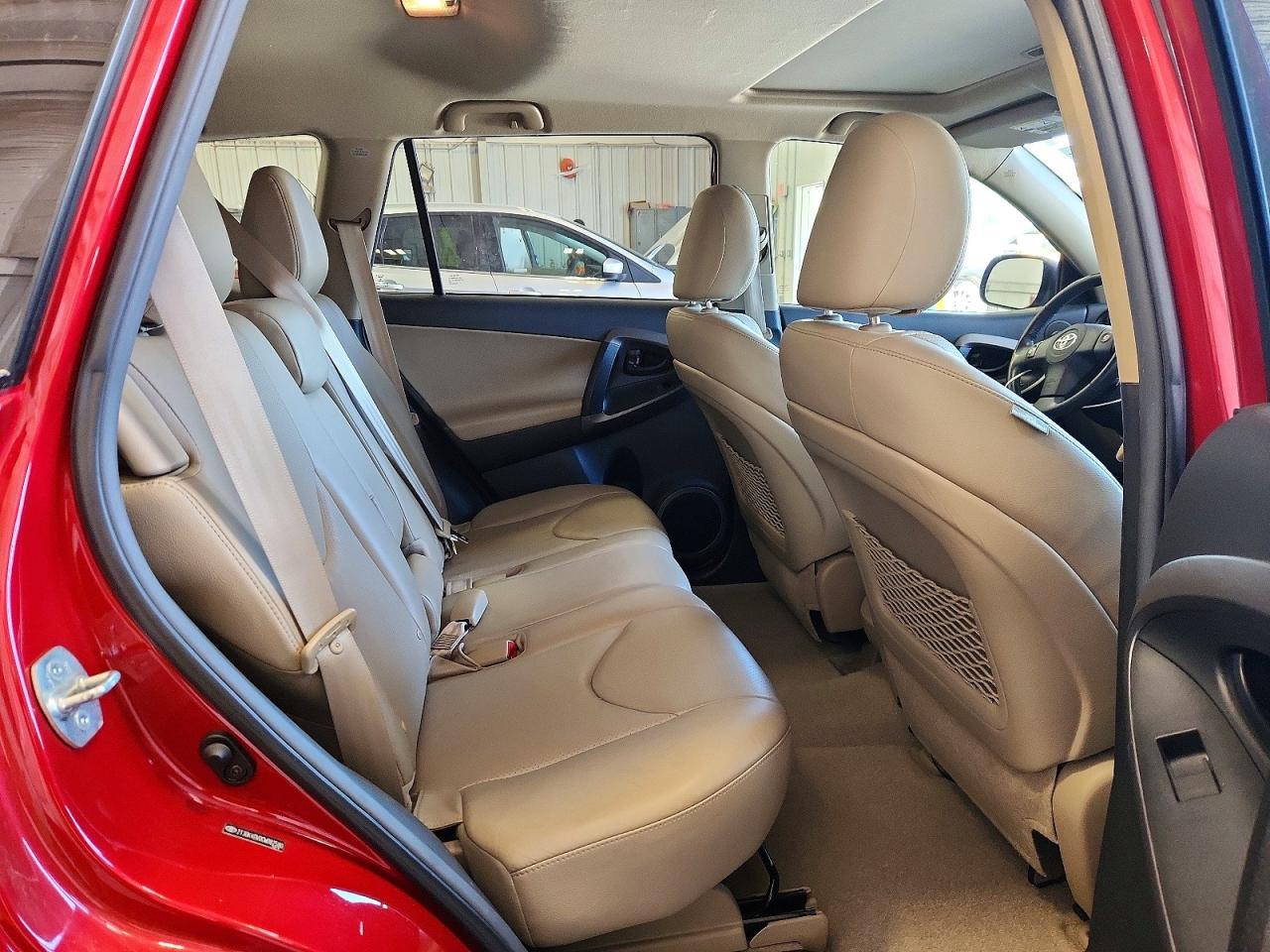 2012 TOYOTA RAV4 LIMITED photo 19